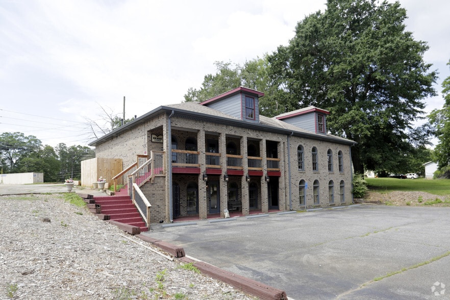 4980 Nelson Brogdon Blvd, Sugar Hill, GA 30518 | LoopNet