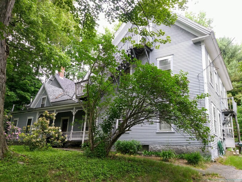 260 Lake St, Bristol, NH 03222