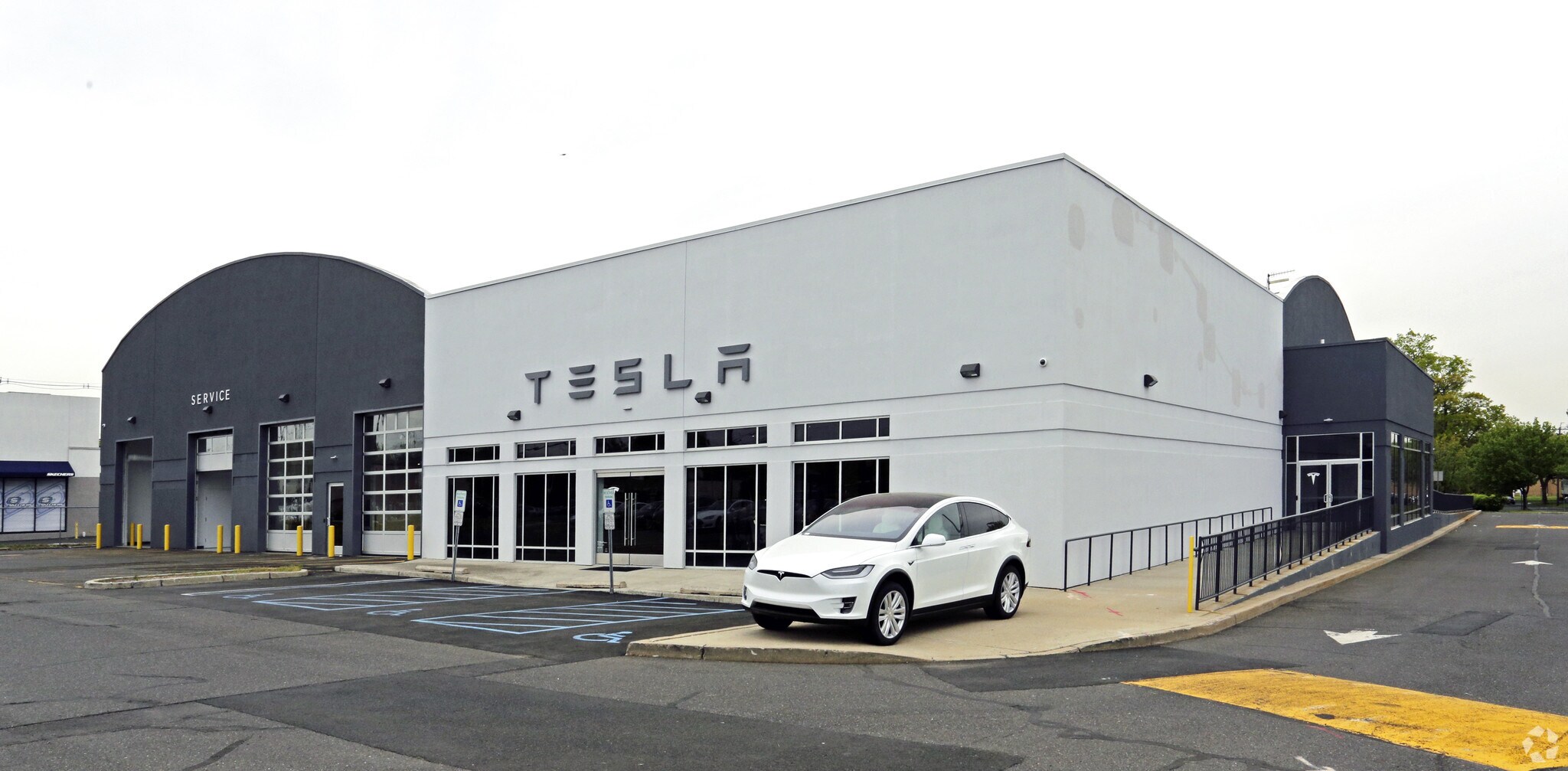 135 Us Highway 22, Springfield, NJ for sale Primary Photo- Image 1 of 1