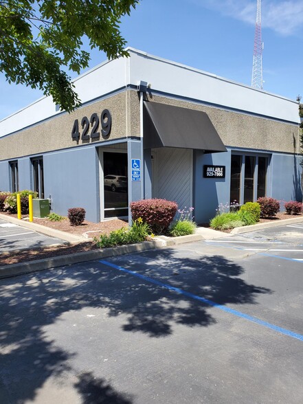 4135 Northgate Blvd, Sacramento, CA for lease - Building Photo - Image 2 of 2