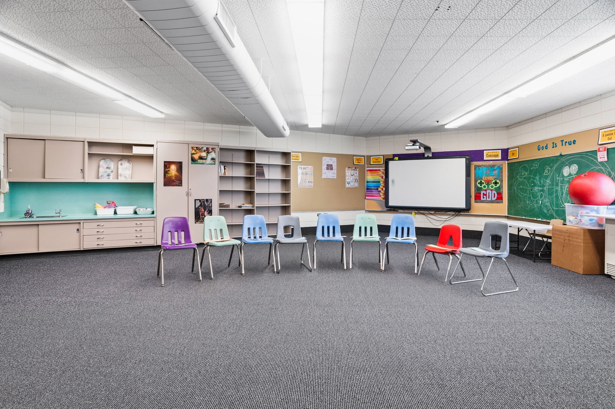 2201 W 108th St, Bloomington, MN for lease Interior Photo- Image 1 of 2