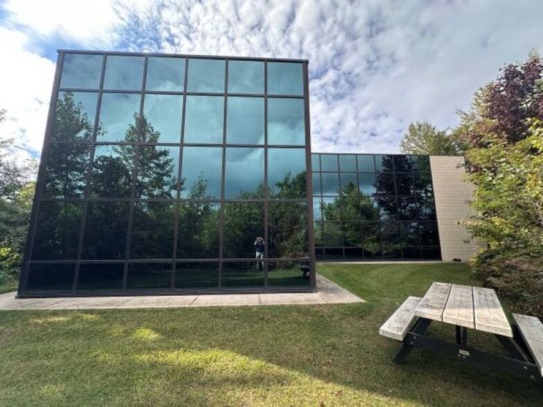 222 Industrial Park Dr, Elk Rapids, MI for sale - Building Photo - Image 2 of 35