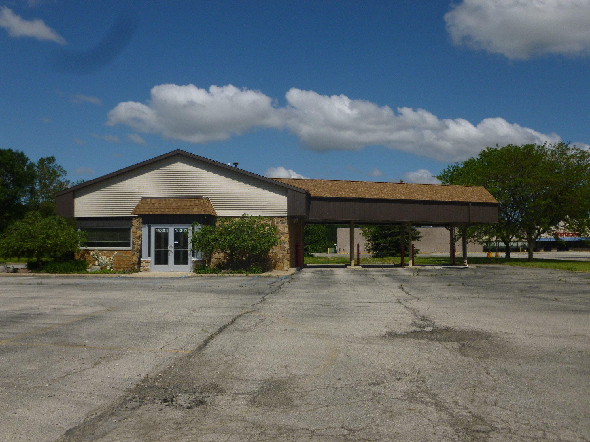 15303 S Dixie Hwy, Monroe, MI for sale Building Photo- Image 1 of 1