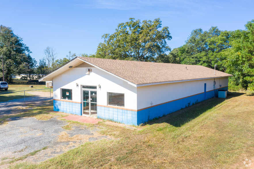 1938 Gaffney Rd, Shelby, NC for sale - Primary Photo - Image 1 of 1