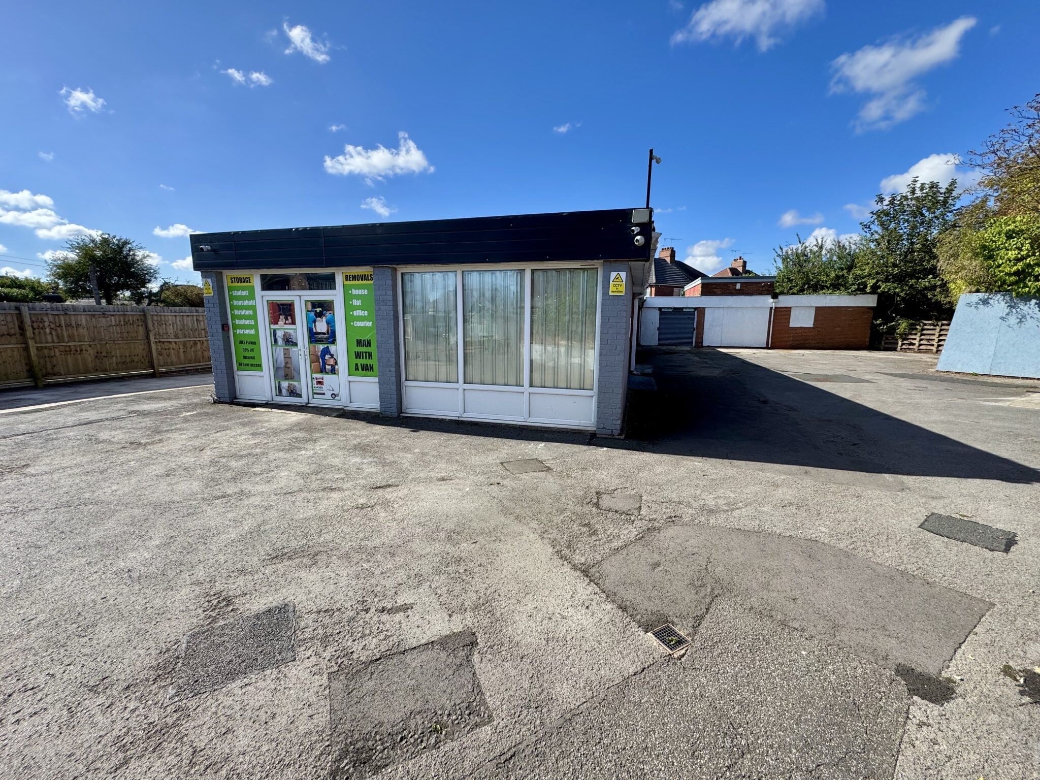 17 Pecks Hl, Mansfield for lease Primary Photo- Image 1 of 4