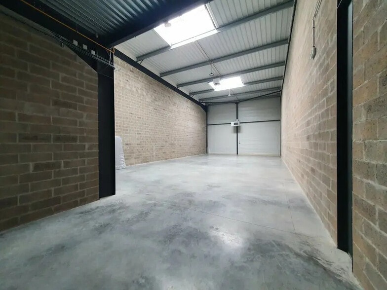 Flex in Villebon-sur-Yvette for sale - Interior Photo - Image 2 of 6