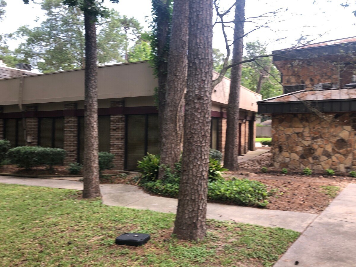 13303 Champion Forest, Houston, TX 77069