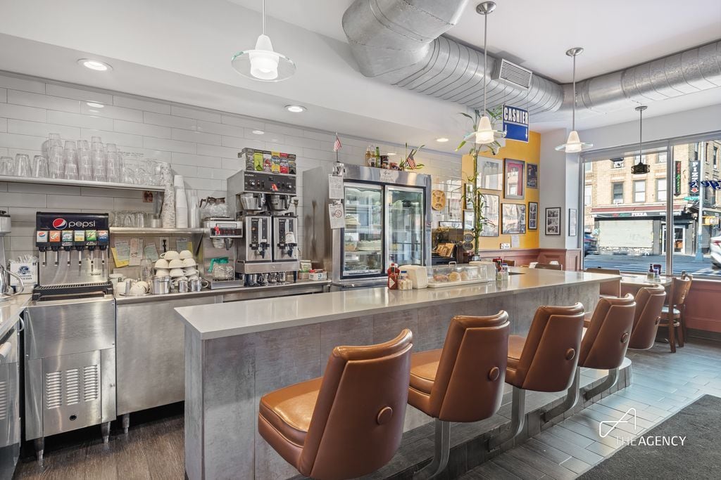 753 Coney Island Ave, Brooklyn, NY for lease Interior Photo- Image 1 of 8