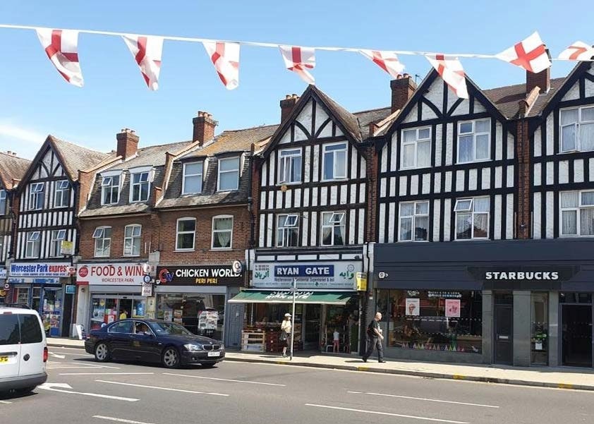 174 Central Rd, Worcester Park for sale Building Photo- Image 1 of 1