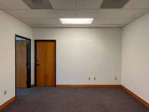 5 W Alder St, Walla Walla, WA for lease Interior Photo- Image 1 of 16