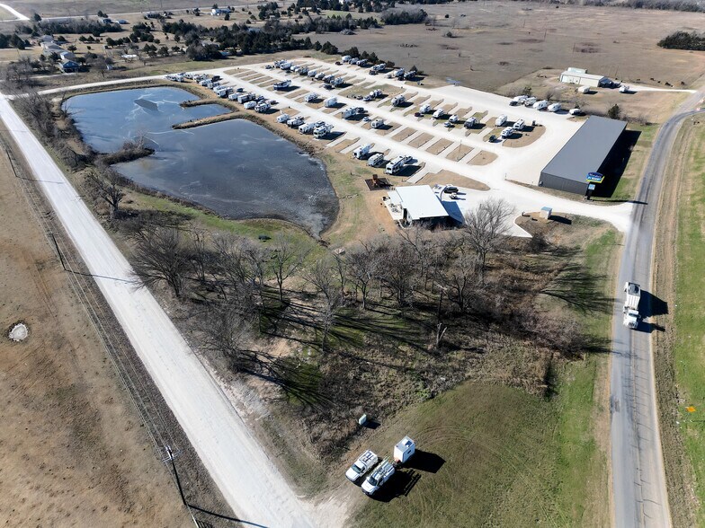 59 Club Lake Rd, Whitesboro, TX 76273 Mobile Home Park 85 lots & 40