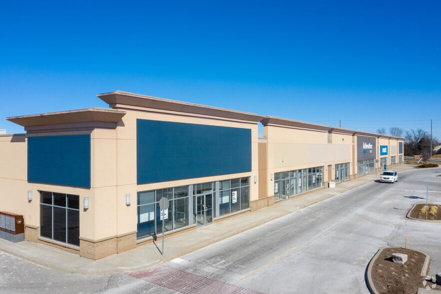 540-685 Laval Dr, Oshawa, ON for lease - Building Photo - Image 2 of 8