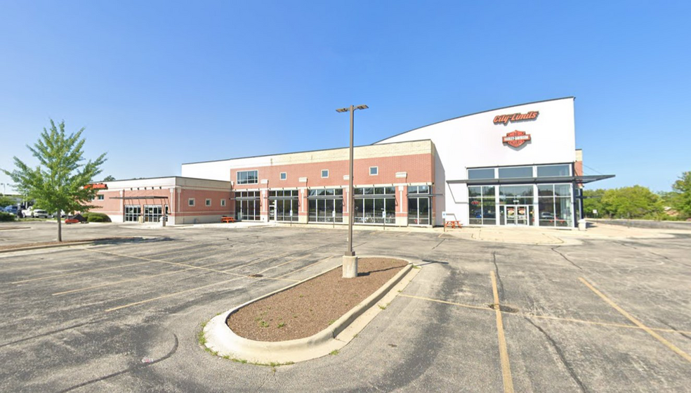 Dealership & Retail Strip Center - Palatine, IL for Sale | LoopNet