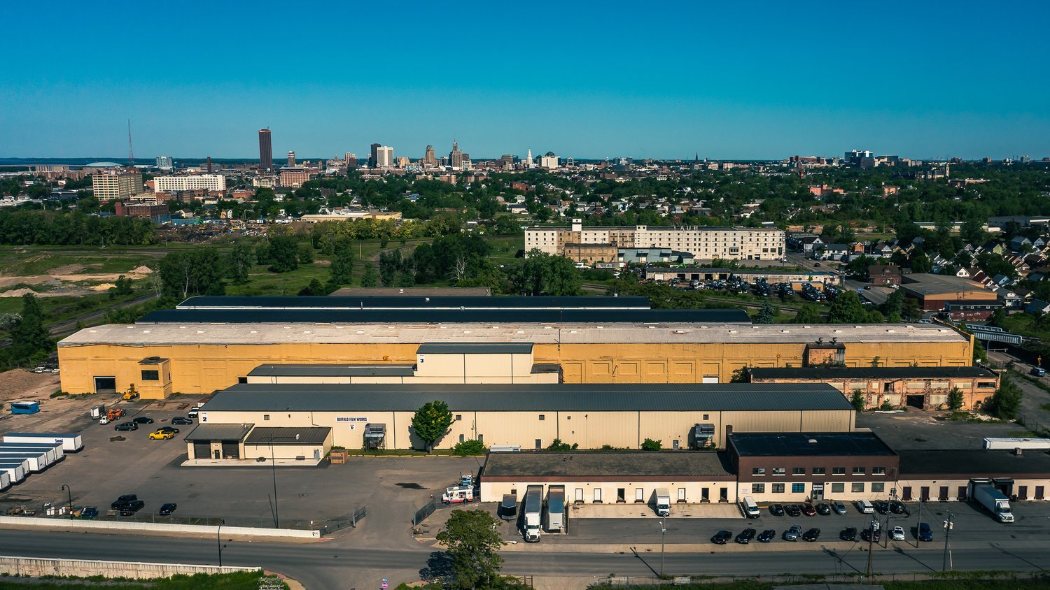 370 Babcock St, Buffalo, NY for lease Building Photo- Image 1 of 6