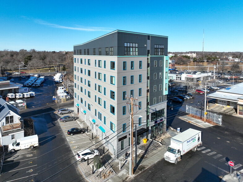 180 Kennebec St, Portland, ME for lease - Building Photo - Image 3 of 8