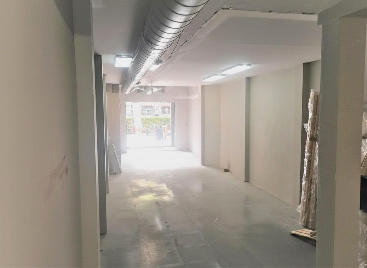 Retail in Barcelona, Barcelona for lease Interior Photo- Image 1 of 6