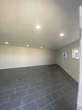 7848-7856 Salt Lake Ave, Huntington Park, CA for lease Interior Photo- Image 1 of 4