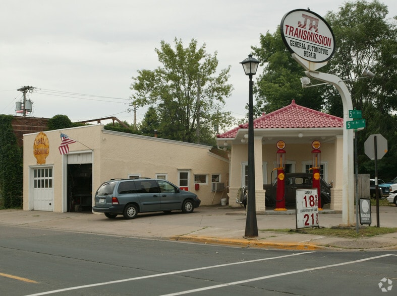 397 5th Ave N, Bayport, MN for sale - Building Photo - Image 2 of 5