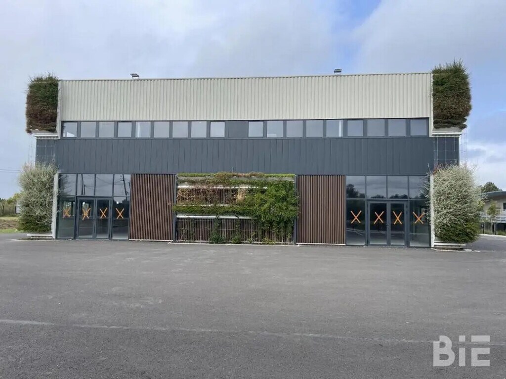 Vente Local d'activités 191 m² à 196 m² - Photo 1