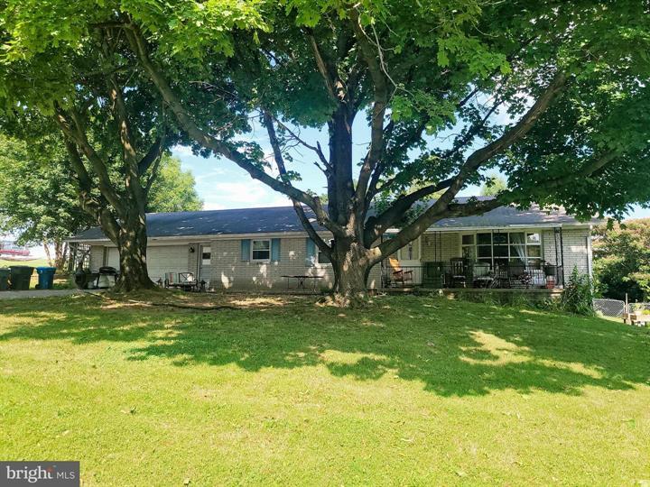 12001 Susquehanna Trail S, New Freedom, PA 17349