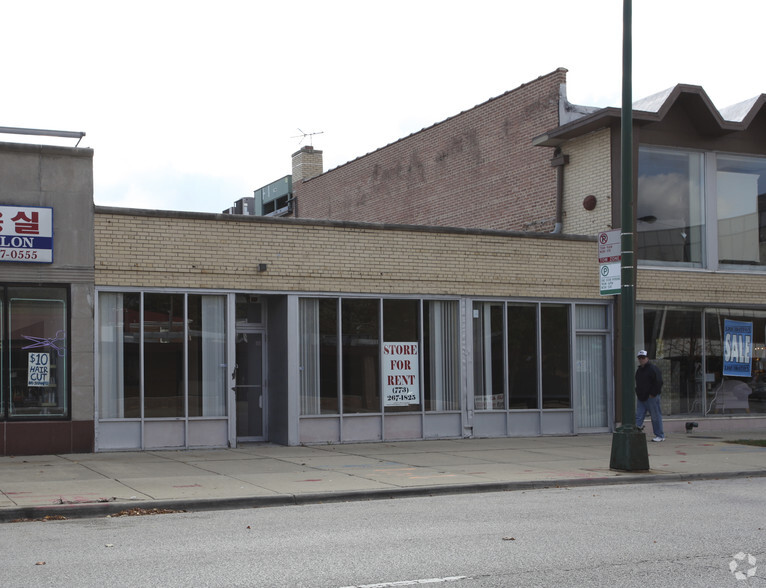 3449-3453 W Peterson Ave, Chicago, IL for lease - Building Photo - Image 2 of 2