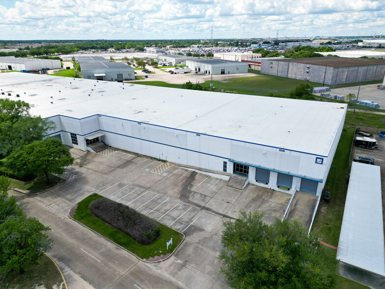 8401 Westland West Blvd, Houston, TX for sale - Building Photo - Image 3 of 16