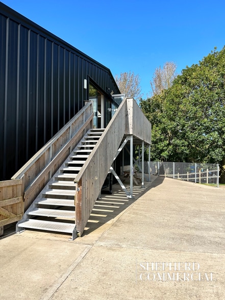 Butts Ln, Solihull for sale - Primary Photo - Image 1 of 1