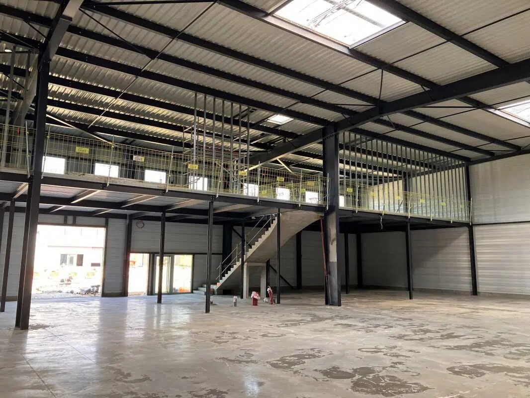 Flex in Roissy-en-France for lease Interior Photo- Image 1 of 13