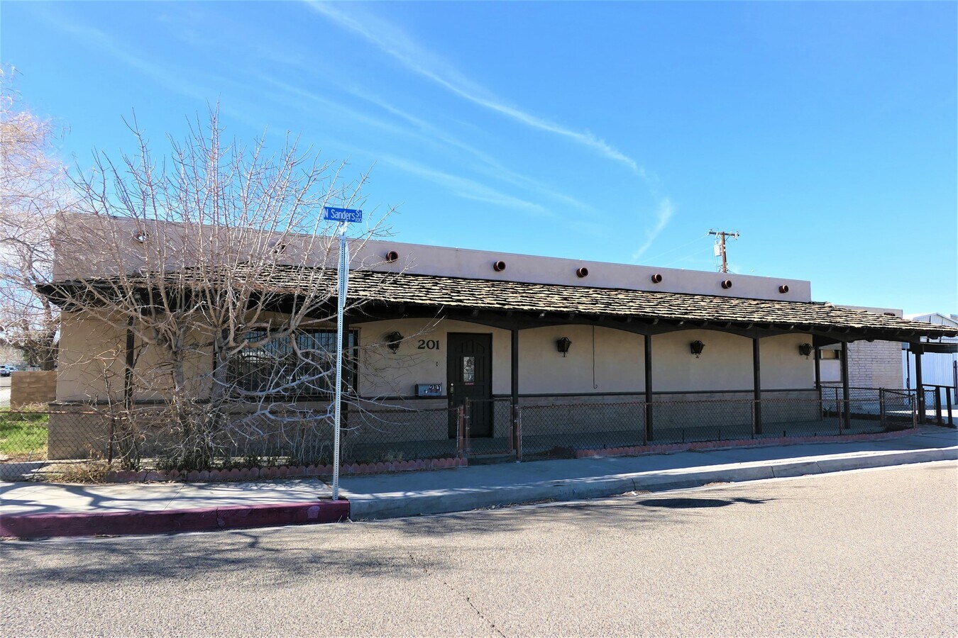 201 N Sanders St, Ridgecrest, CA 93555