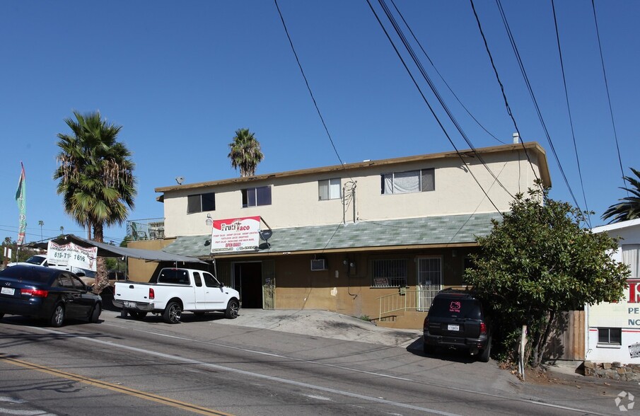 8614-8620 Troy St, Spring Valley, CA for lease - Primary Photo - Image 1 of 25