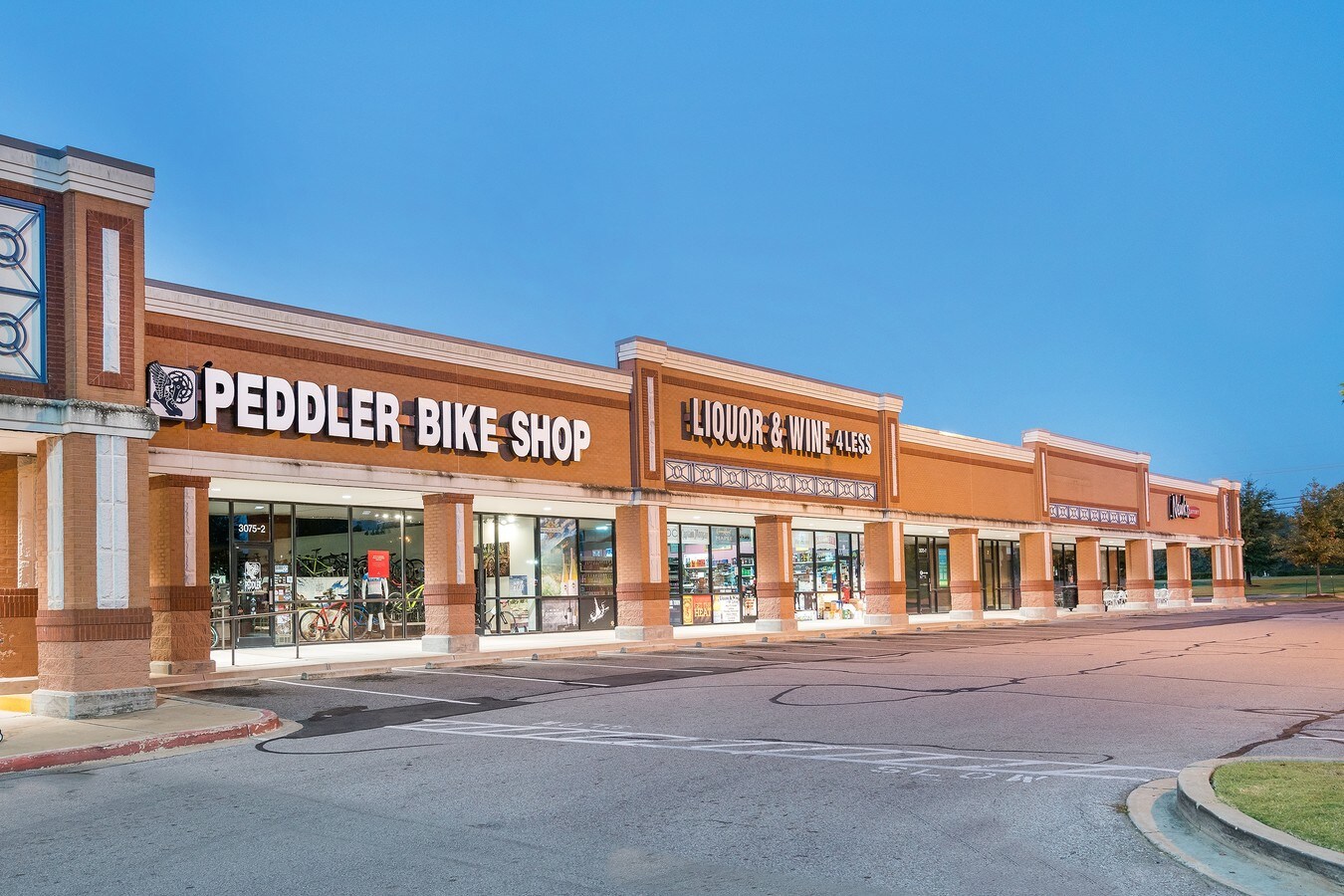 3075 Goodman Rd E, Southaven, MS 38671