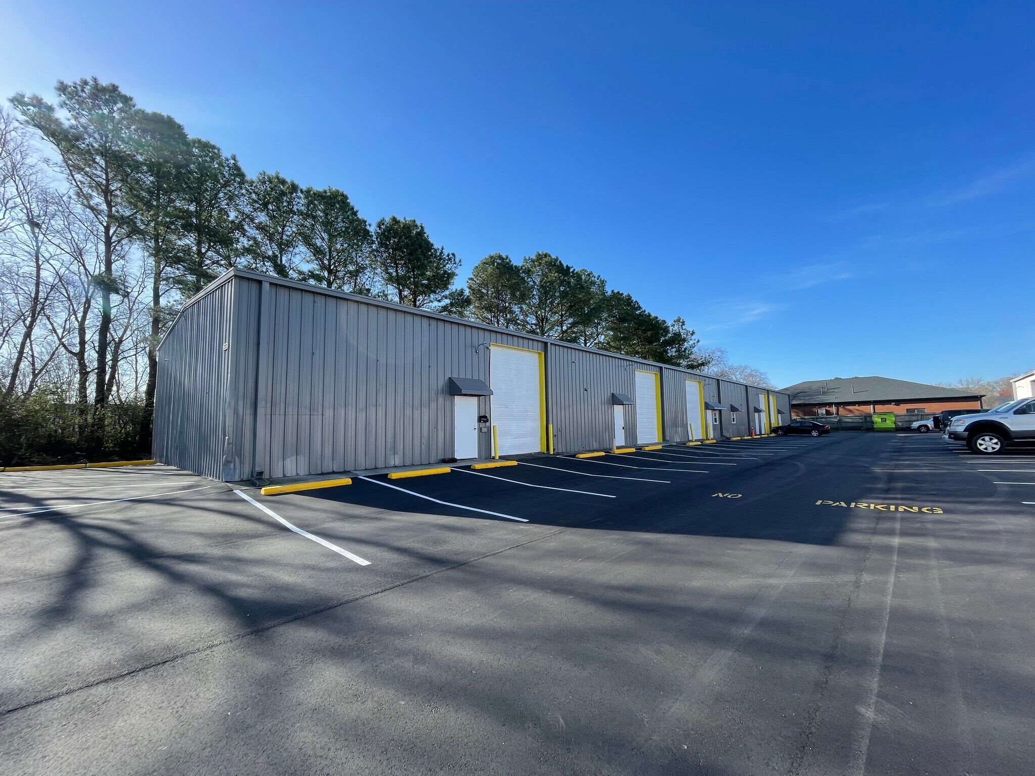 1335-1337 Lindale Dr, Chesapeake, VA for sale Building Photo- Image 1 of 1