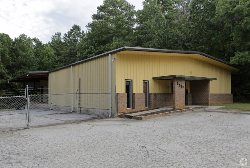 1492 Blair Bridge Rd, Austell, GA for sale - Primary Photo - Image 1 of 1