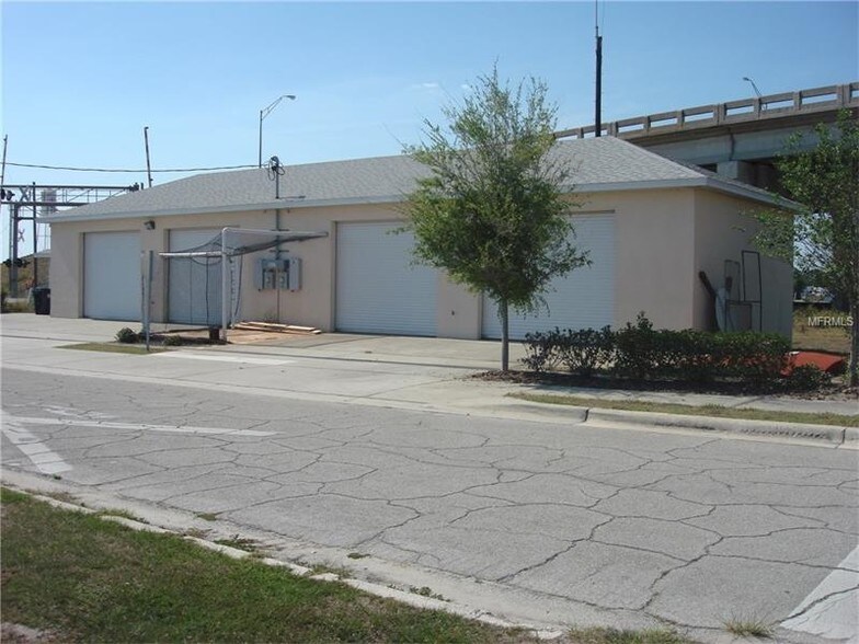 1067 Magnolia Ave, Auburndale, FL for sale - Building Photo - Image 1 of 1