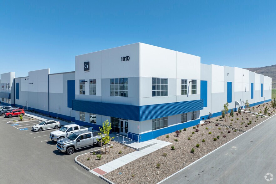 S McCarran Blvd, Reno, NV for sale - Primary Photo - Image 1 of 1