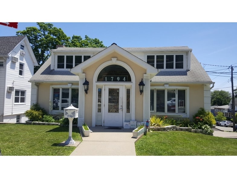 1794 Richmond Rd, Staten Island, NY for sale - Building Photo - Image 1 of 1