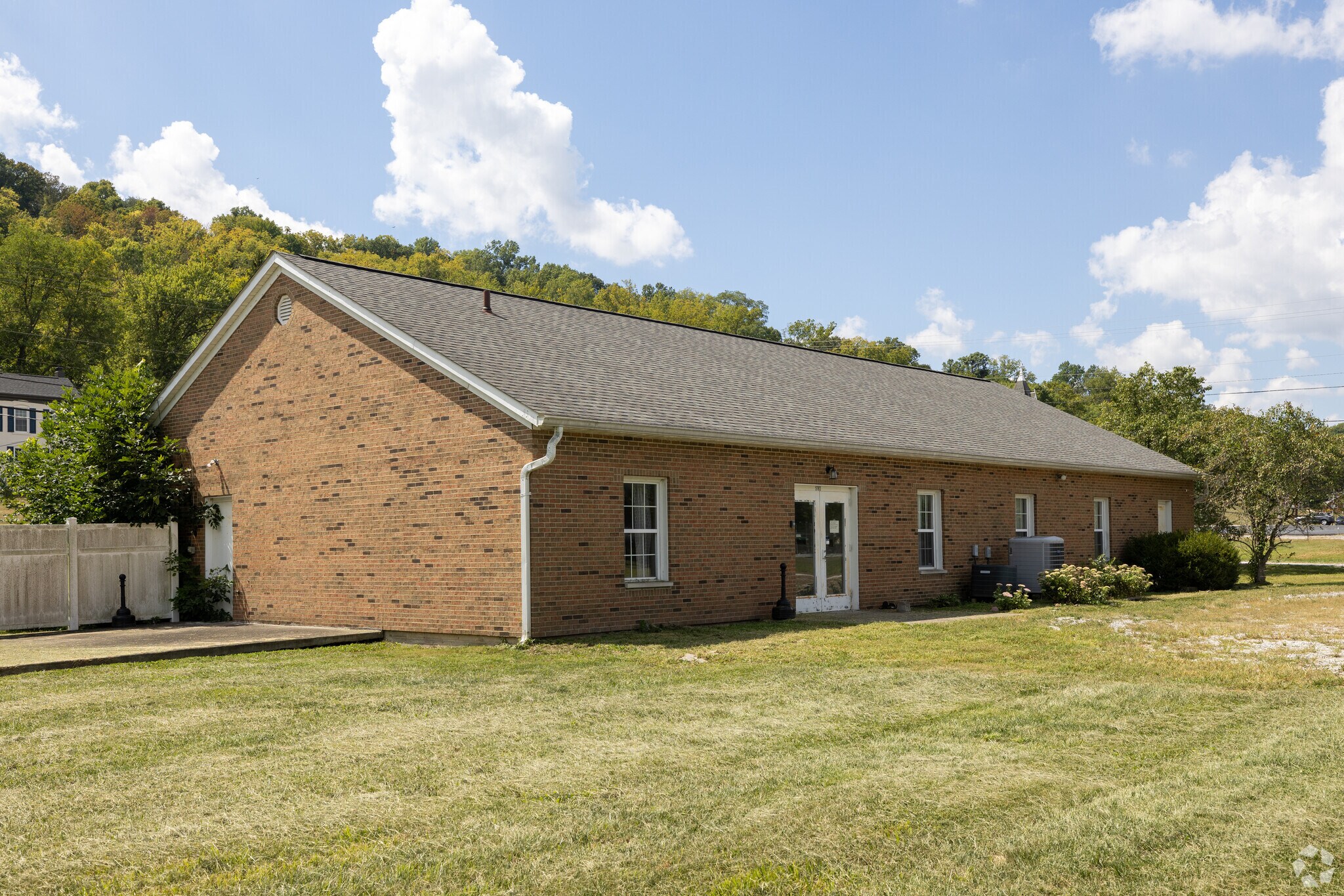 5783 Mary Ingles Hwy, Melbourne, KY for lease Primary Photo- Image 1 of 19