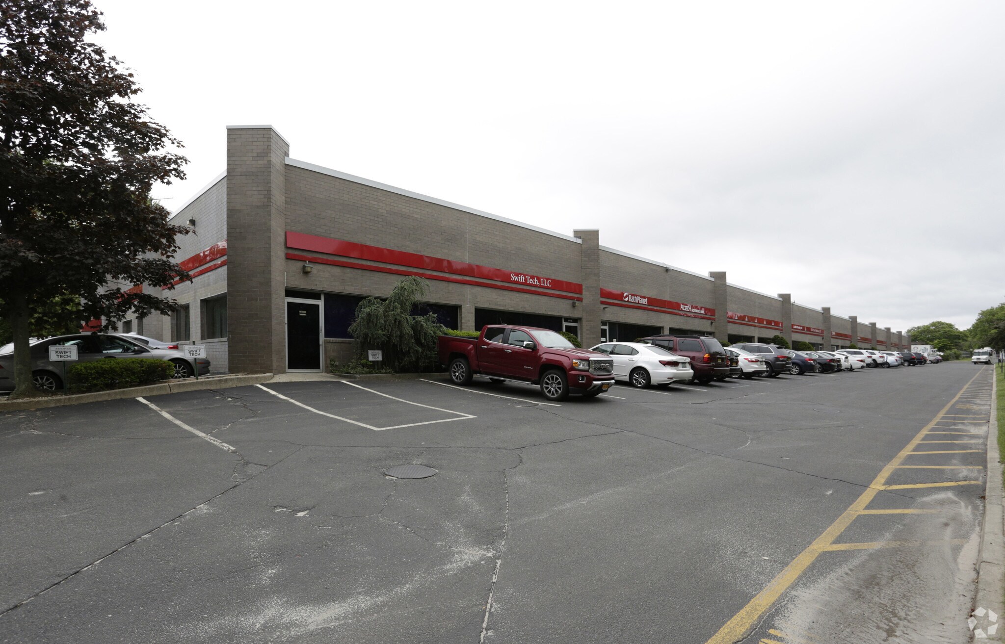 275 Marcus Blvd, Hauppauge, NY 11788 Industrial for Lease