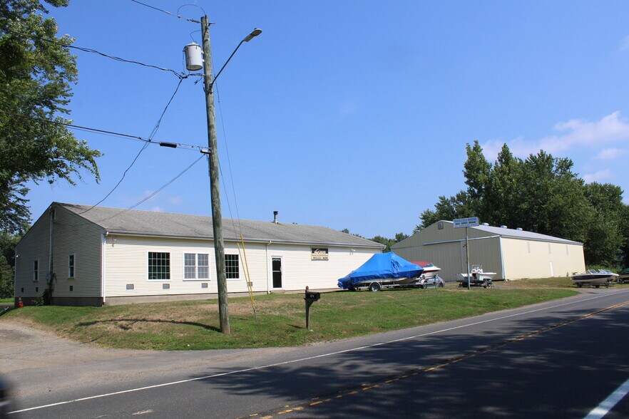 674 Main St, Portland, CT for sale - Building Photo - Image 2 of 27