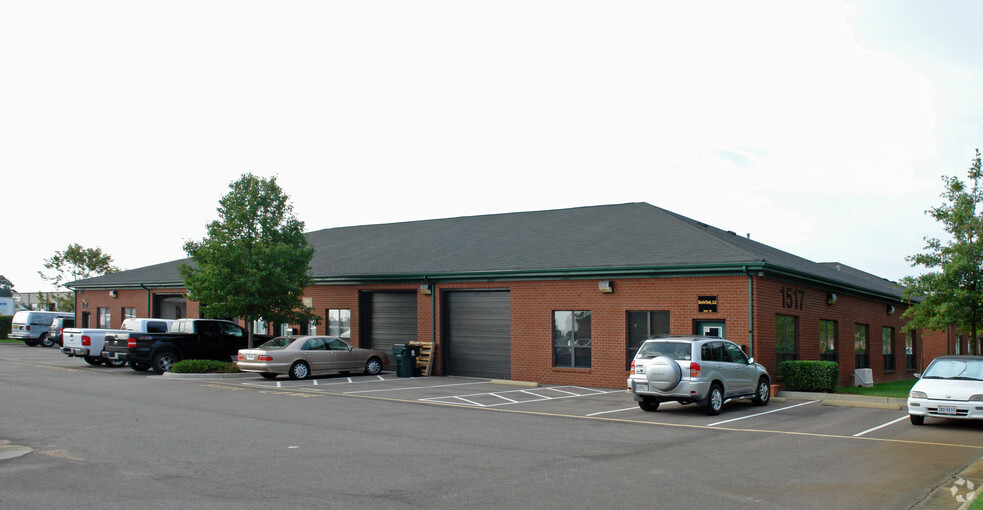 1517 Technology Dr, Chesapeake, VA for lease - Primary Photo - Image 2 of 9