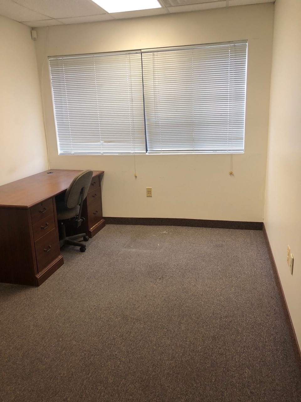 239 New Rd, Parsippany, NJ for lease Interior Photo- Image 1 of 2