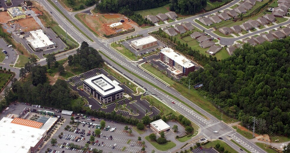 2692 Peachtree Pky, Suwanee, GA for sale - Aerial - Image 2 of 8