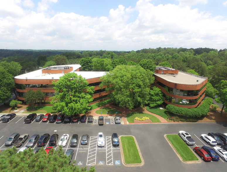 1080 Holcomb Bridge Rd, Roswell, GA for lease - Building Photo - Image 2 of 16