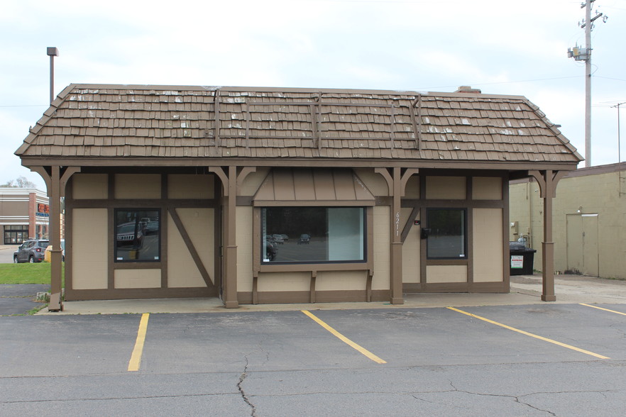 6211 S Westnedge Ave, Portage, MI for lease - Building Photo - Image 1 of 18