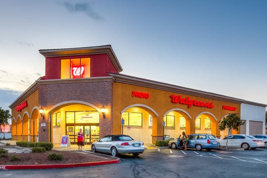 3521 Del Paso Rd, Sacramento, CA 95835