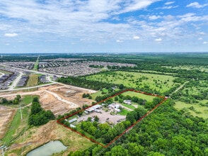 2409 E Simonds Rd, Seagoville, TX - AERIAL  map view - Image1