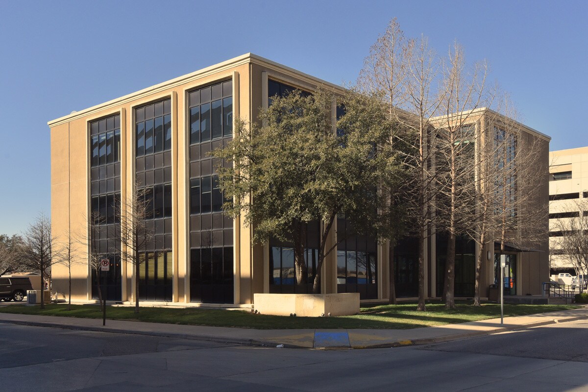 3601 21st St, Lubbock, TX for sale Building Photo- Image 1 of 1