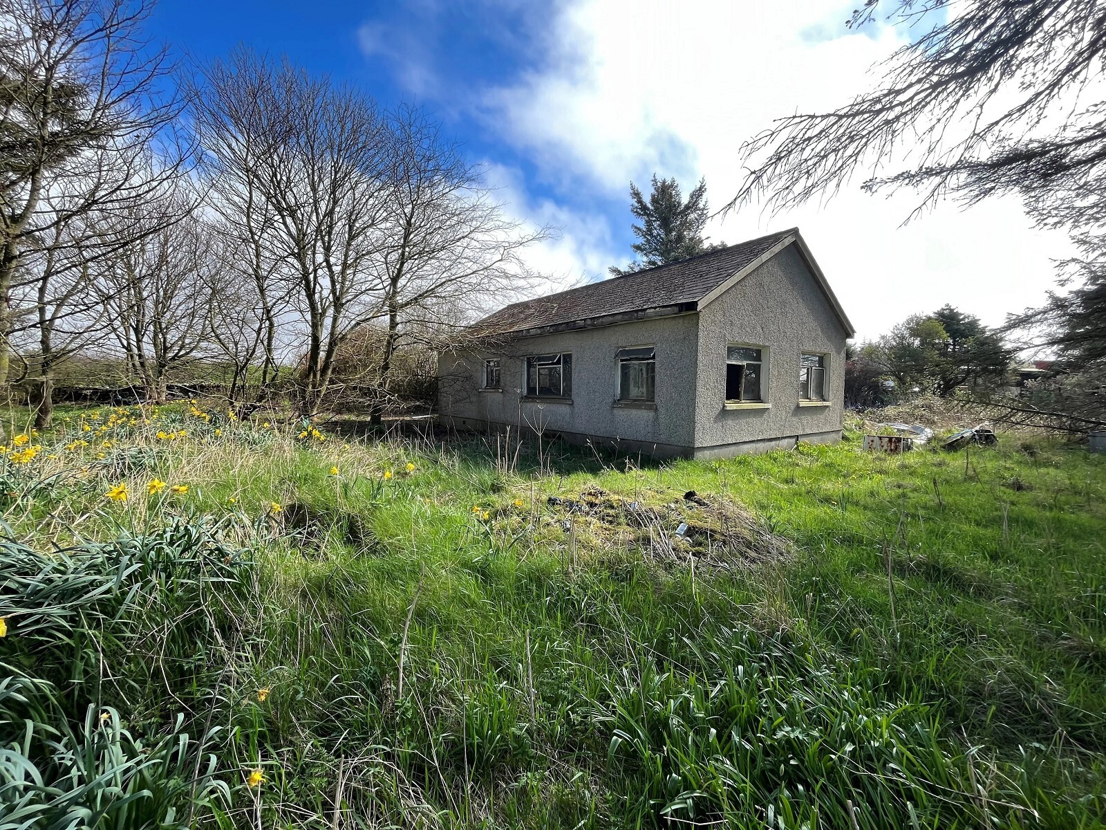 Highland, Wick for sale Primary Photo- Image 1 of 4