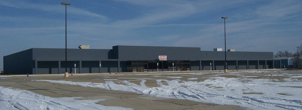 2517 Franklin St, Carlyle, IL for sale - Primary Photo - Image 1 of 1