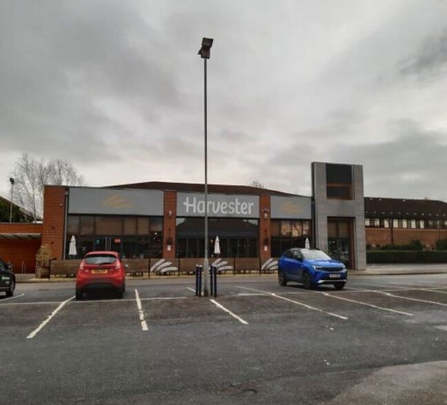 Clifton Moor Centre, York for sale - Primary Photo - Image 1 of 1